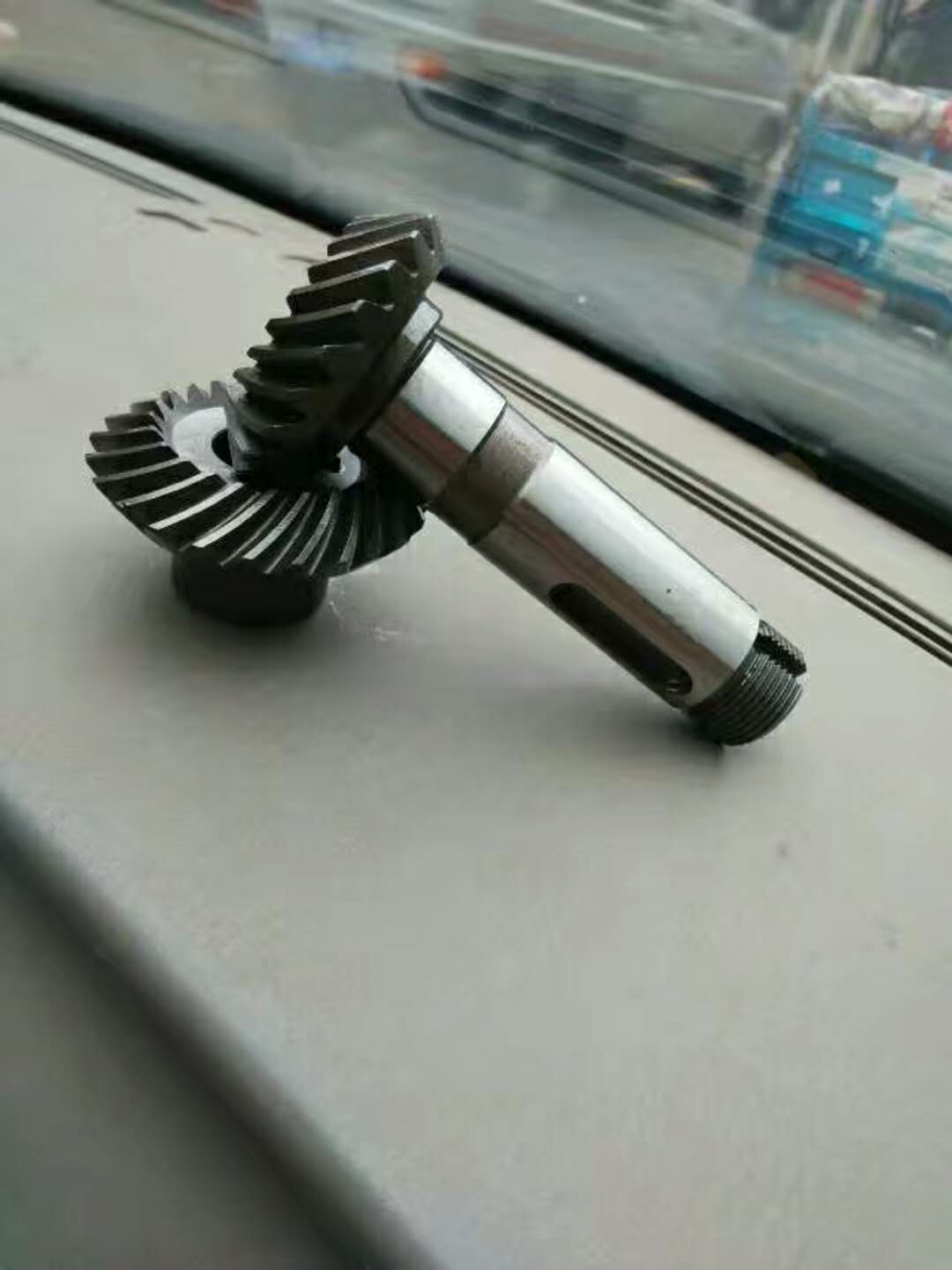 ׶